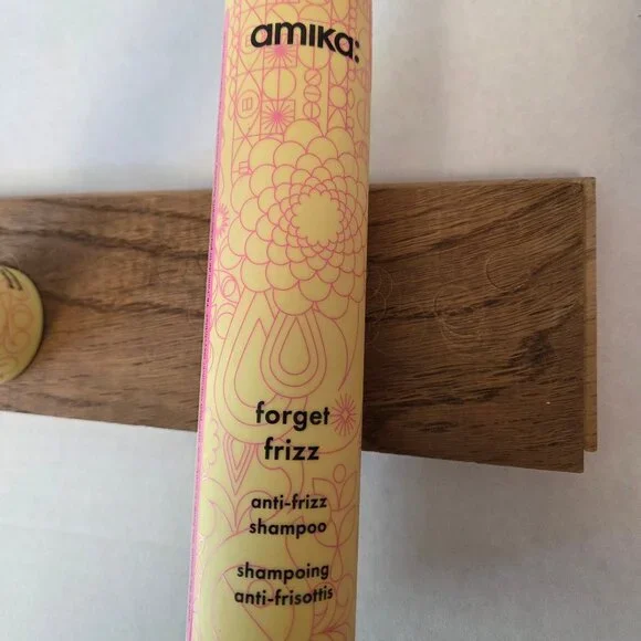 Amika Forget Frizz Shampoo and Conditioner Set. NWT and Sealed. 9.2 oz bottles - Picture 4 of 6